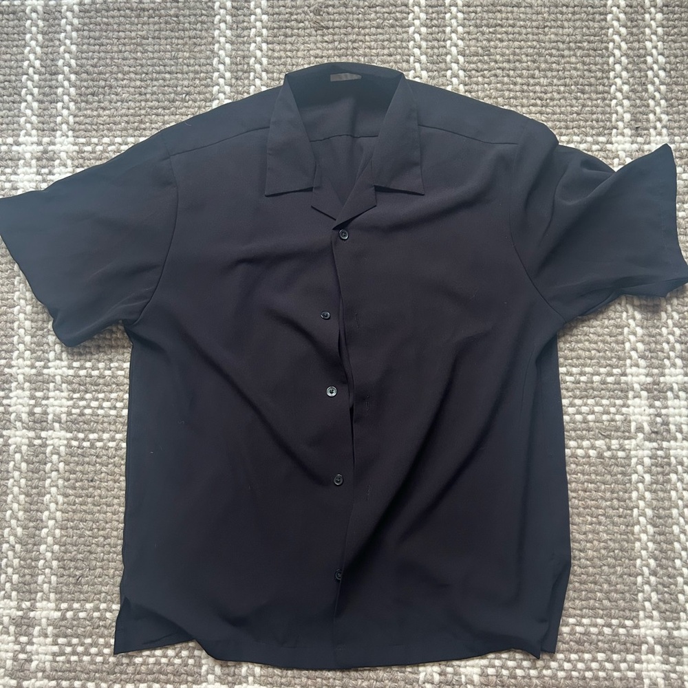 GU Men's Black Short Sleeve Button Down Shirt